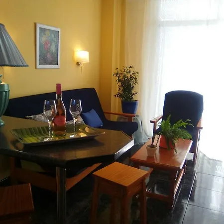 Aguila Playa House Apartamento *